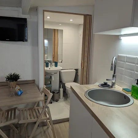 Calme & Climatise - Quartier Du Vieux-nice Anime Proche Plages & Restos Apartman Nizza
